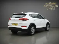 Used Hyundai Tucson SE 2017 White SUV