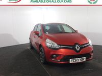 Used Renault Clio IV Iconic 90 HP (66 kW) 2019 Red Hatchback