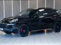 Used Porsche Cayenne Platinum Edition 262 HP (192 kW) 2017 Black SUV