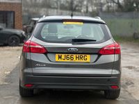 Used Ford Focus Style 85 HP (62 kW) 2016 Grey Estate