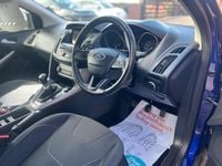 Used Ford Focus Zetec 120 HP (88 kW) 2016 Blue Hatchback