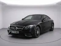 Usado Mercedes E220 AMG line 194 HP (142 kW) 2019 Preto Coupé