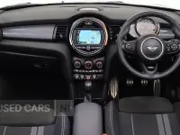 Begagnad Mini Cooper Cabriolet Sport 2019 Blå Cab