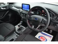 Used Ford Focus ST-Line 2022 White Hatchback