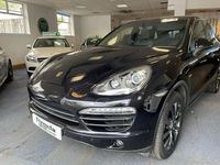Used Porsche Cayenne 245 HP (180 kW) 2012 Black SUV