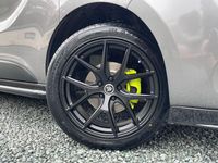 Begagnad Renault Trafic 2017 Grå Minibuss