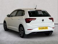 Used VW Polo Life 79 HP (58 kW) 2024 White Hatchback