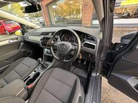 Used VW Touran Family 150 HP (110 kW) 2021 Grey MPV