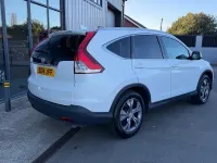 Begagnad Honda CR-V SR 155 HK (114 kW) 2014 Vit SUV