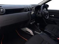 Second-hand Dacia Duster Prestige 150 CP (110 kW) 2022 Portocaliu SUV