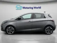 Used Renault Zoe Iconic 98 kW (134 HP) 2023 Hatchback