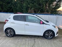 Used Peugeot 108 Allure 82 HP (60 kW) 2014 White Hatchback