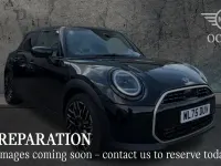 Usado Mini Cooper Hatch 113 kW (154 CV) 2026 Negro Utilitario
