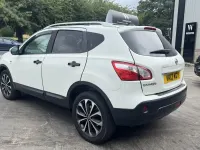 Used Nissan Qashqai N-TEC 2012 White SUV