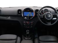 Usado Mini Cooper Countryman Classic 134 CV (98 kW) 2023 Plateado SUV