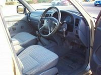 Used Toyota HiLux 102 HP (75 kW) 2002 Pickup