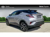 Usado Toyota C-HR 122 HP (89 kW) 2017 Prateado SUV