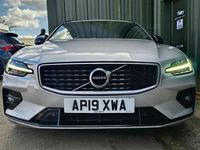 Used Volvo V60 R-Design 150 HP (110 kW) 2019 Silver Estate