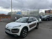 Used Citroën C4 Cactus Flair 2015 White Hatchback