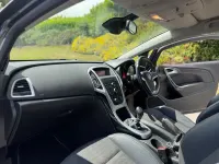 Used Vauxhall Astra GTC SRi 130 HP (95 kW) 2013 Black Hatchback
