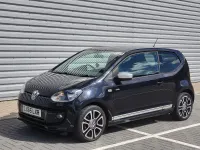 Used VW up! CLUB 75 HP (55 kW) 2015 Black Hatchback
