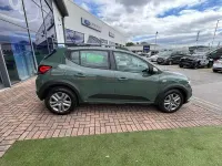 Used Dacia Sandero Expression 2024 Green Hatchback
