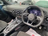 Used Audi TT Roadster Black Edition 197 HP (144 kW) 2022 White Cabriolet