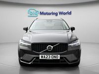 Usado Volvo XC60 Plus 349 HP (256 kW) 2023 Cinzento SUV
