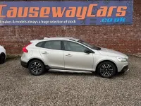Used Volvo V40 Plus 2018 Gold Hatchback
