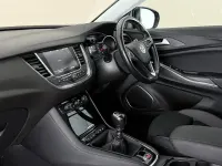 Used Vauxhall Grandland X SRi 131 HP (96 kW) 2021 Grey SUV