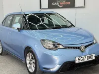 Used MG MG3 106 HP (77 kW) 2017 Blue Hatchback