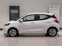 Used Hyundai i10 SE 67 HP (49 kW) 2020 White Hatchback
