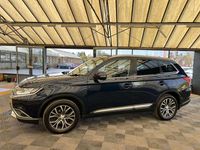 Usado Mitsubishi Outlander 150 HP (110 kW) 2017 Azul SUV