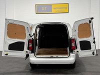 Used Vauxhall Combo Sportive 2020 White MPV