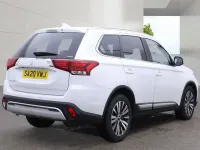 Used Mitsubishi Outlander 150 HP (110 kW) 2020 White SUV