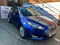 Used Ford Focus Titanium 120 HP (88 kW) 2016 Blue Hatchback