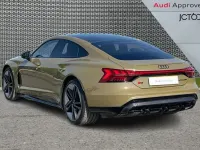 Used Audi e-tron GT quattro Comfort 475 kW (646 HP) 2022 Green Sedan