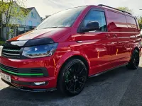 Used VW Transporter Highline 140 HP (102 kW) 2016 Red Van