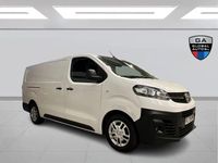 Used Vauxhall Vivaro S 120 HP (88 kW) 2020 White MPV