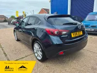 Used Mazda 3 Inclusive 105 HP (77 kW) 2016 Blue Hatchback