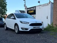 Used Ford Focus Zetec 125 HP (91 kW) 2014 White Hatchback