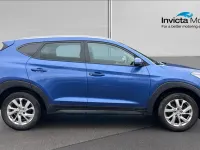 Used Hyundai Tucson SE 132 HP (97 kW) 2018 Stellar blue metallic SUV