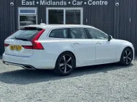 Used Volvo V90 R-Design 190 HP (139 kW) 2019 White Estate