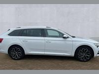Used Skoda Superb LAURIN & KLEMENT 200 HP (147 kW) 2024 White  Estate