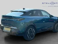 Used Peugeot e-3008 GT 152 kW (207 HP) 2024 Blue SUV