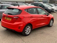 Used Ford Fiesta Zetec 100 HP (73 kW) 2018 Red Hatchback