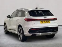 Second-hand Audi Q5 Advanced 204 CP (150 kW) 2025 Alb SUV