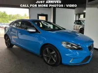 Used Volvo V40 R-Design 120 HP (88 kW) 2015 Blue Hatchback