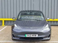 Begagnad Tesla Model 3 254 kW (346 HK) 2021 Grå Sedan