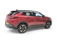 Used Vauxhall Grandland X Sport 130 HP (95 kW) 2018 Red SUV